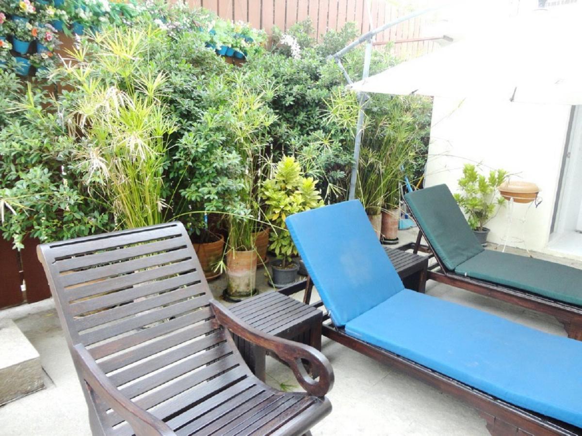 Charming Resident At Ekkamai From Studio Unit Up To 2 Bedroom Apartment バンコク都 エクステリア 写真