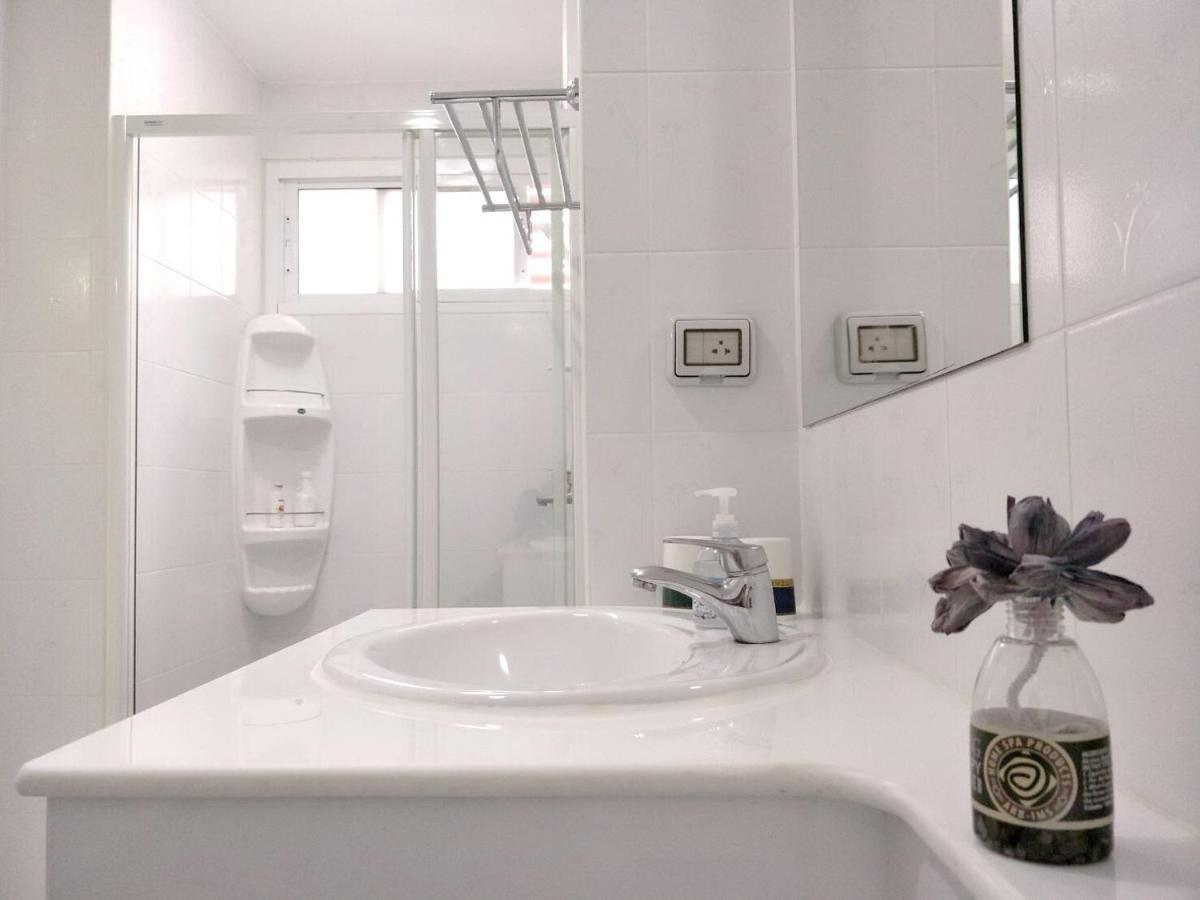 Charming Resident At Ekkamai From Studio Unit Up To 2 Bedroom Apartment バンコク都 エクステリア 写真